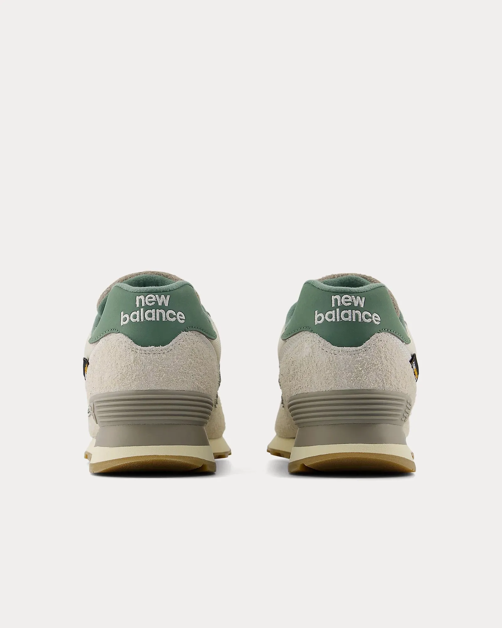 574 Calcium / New Spruce Low Top Sneakers