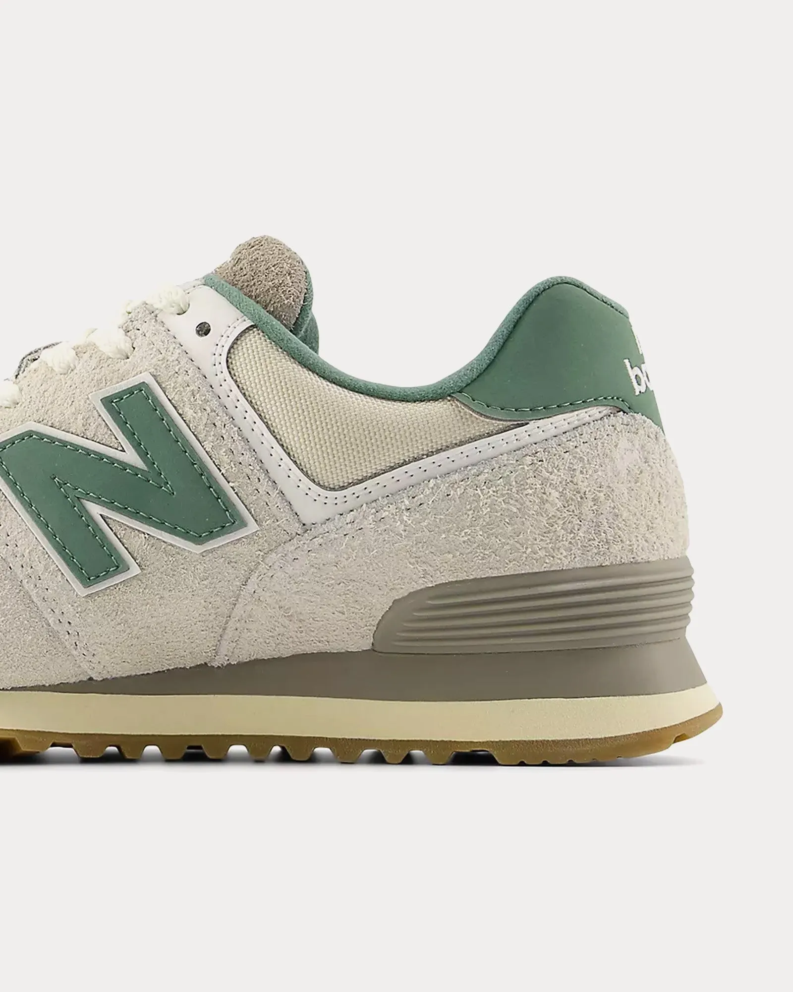 574 Calcium / New Spruce Low Top Sneakers