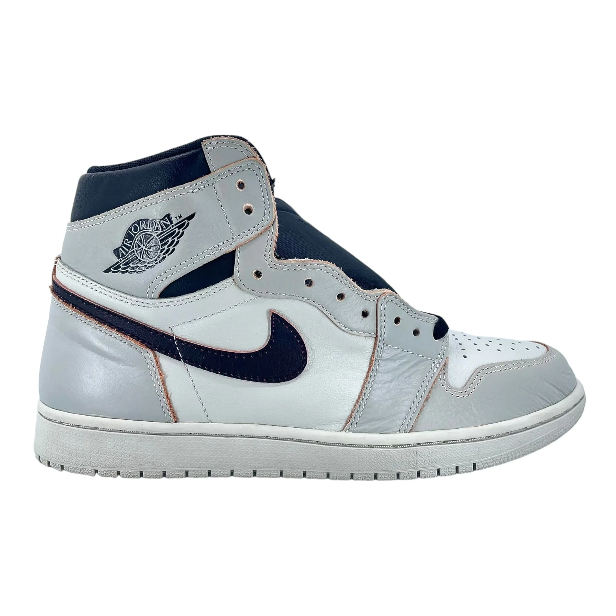 Air Jordan 1 Retro High OG Defiant SB NYC to Paris Pre-Owned