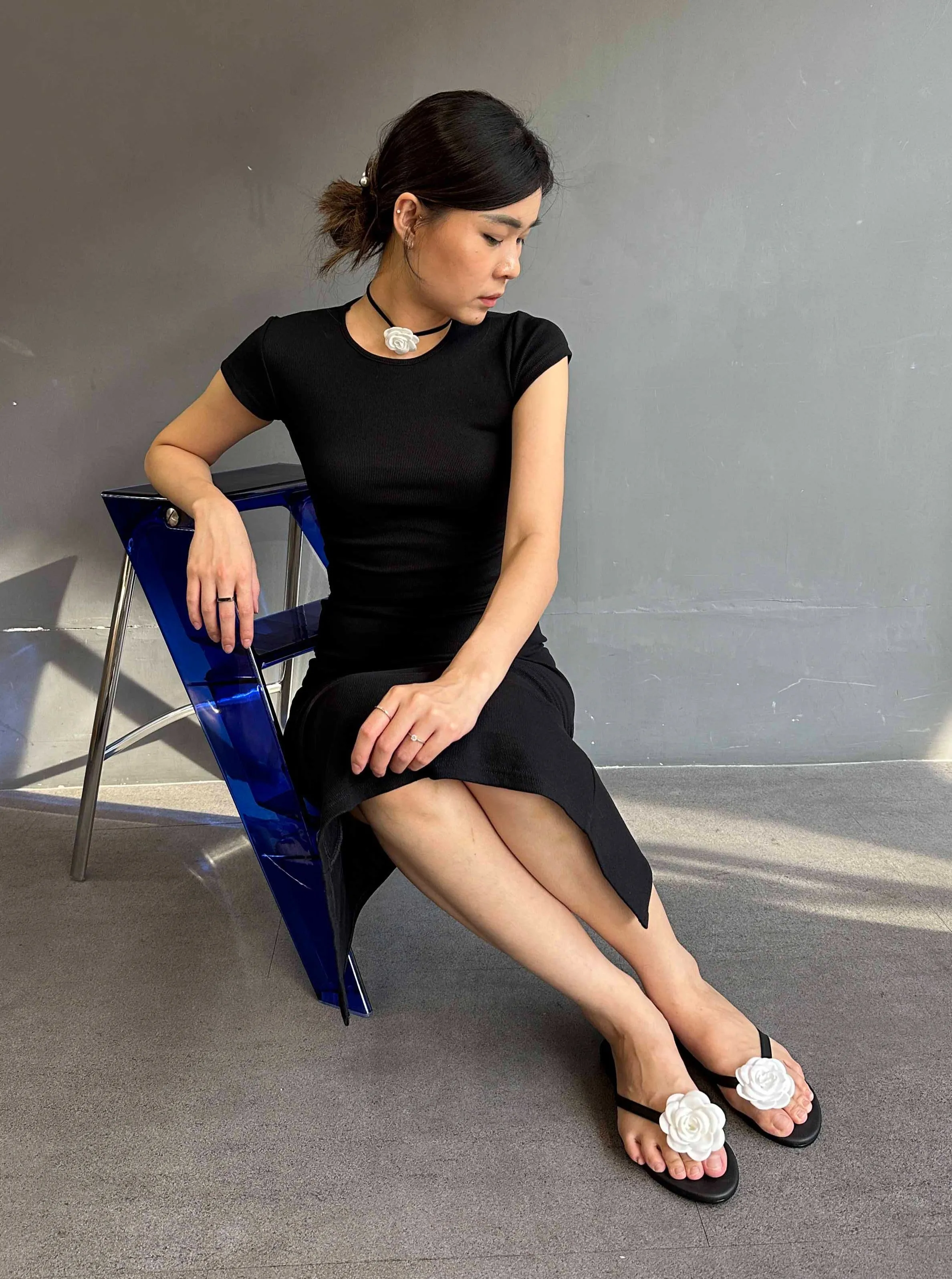 Black White Camellia Sandals