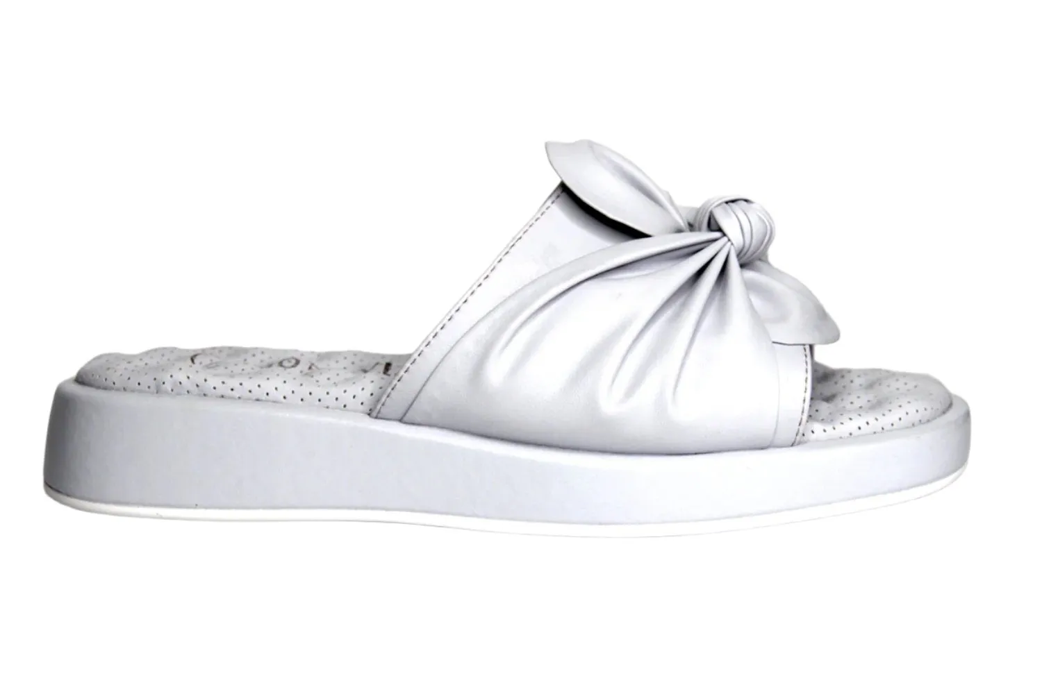 BONAVI 12F5-1 Comfort Slip on Sandal