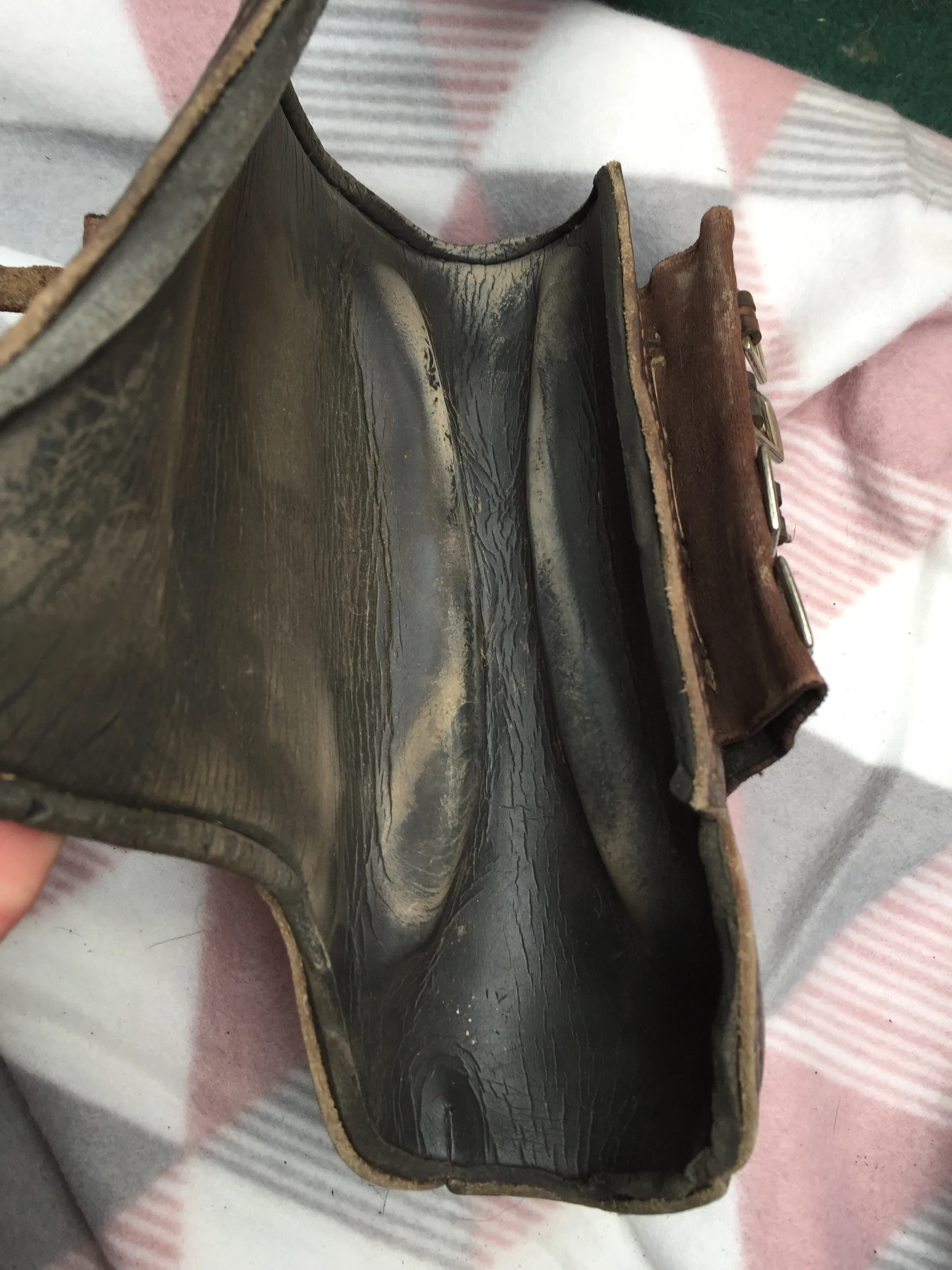 Brown leather cob size tendon boots FREE POSTAGE