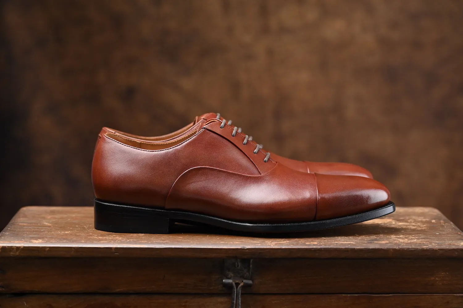 C5 Cap Toe Oxfords