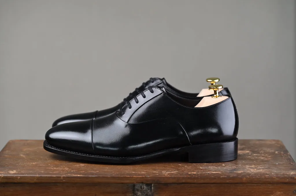 C5 Cap Toe Oxfords