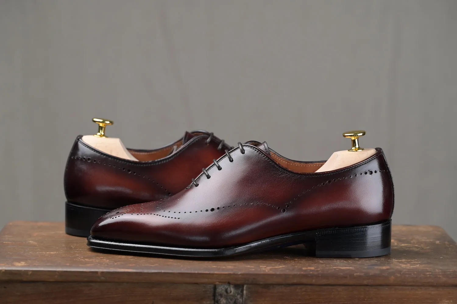 CALEN Wholecut Oxfords