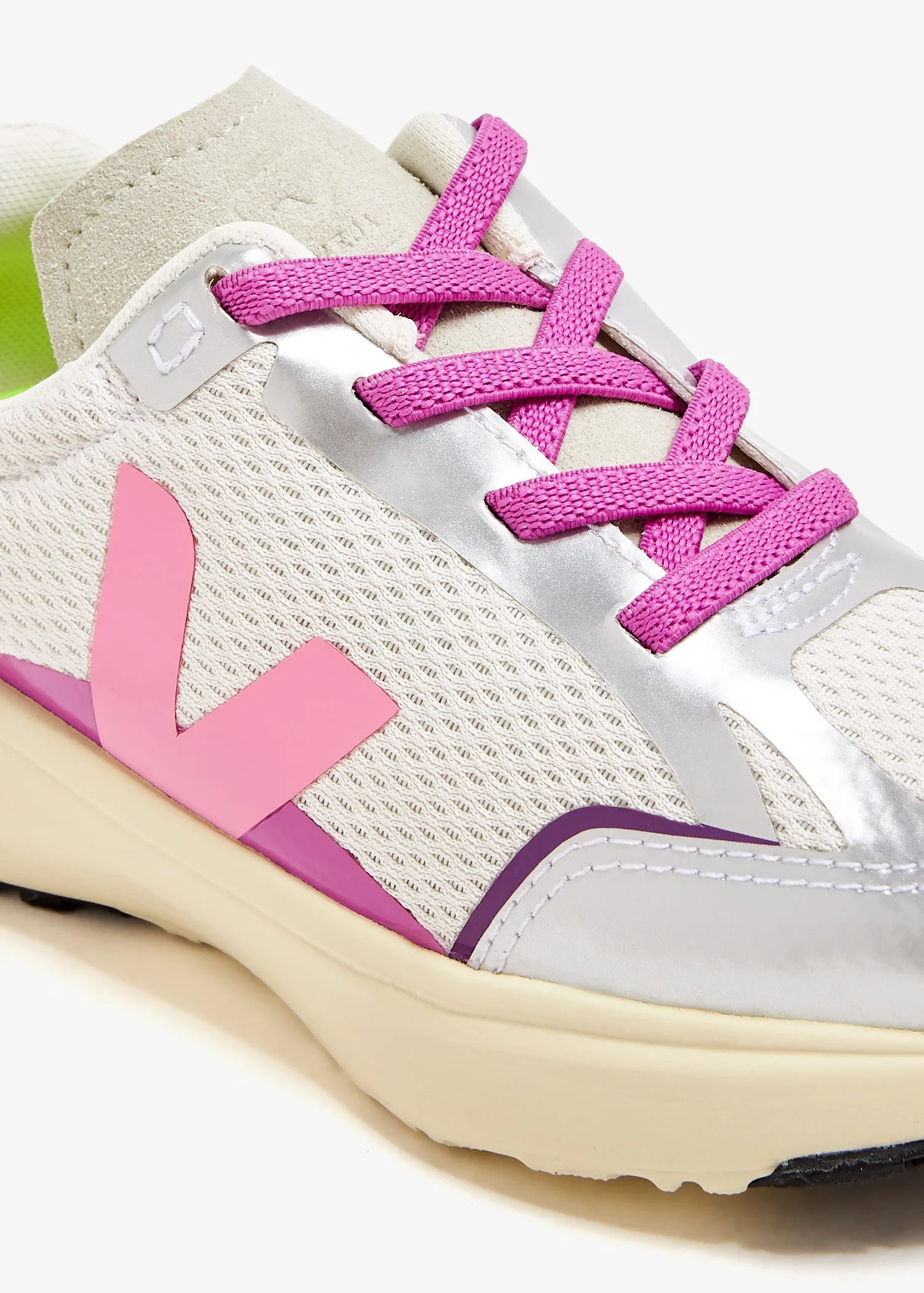 Canary Light Shoes - Gravel Malibu Silver