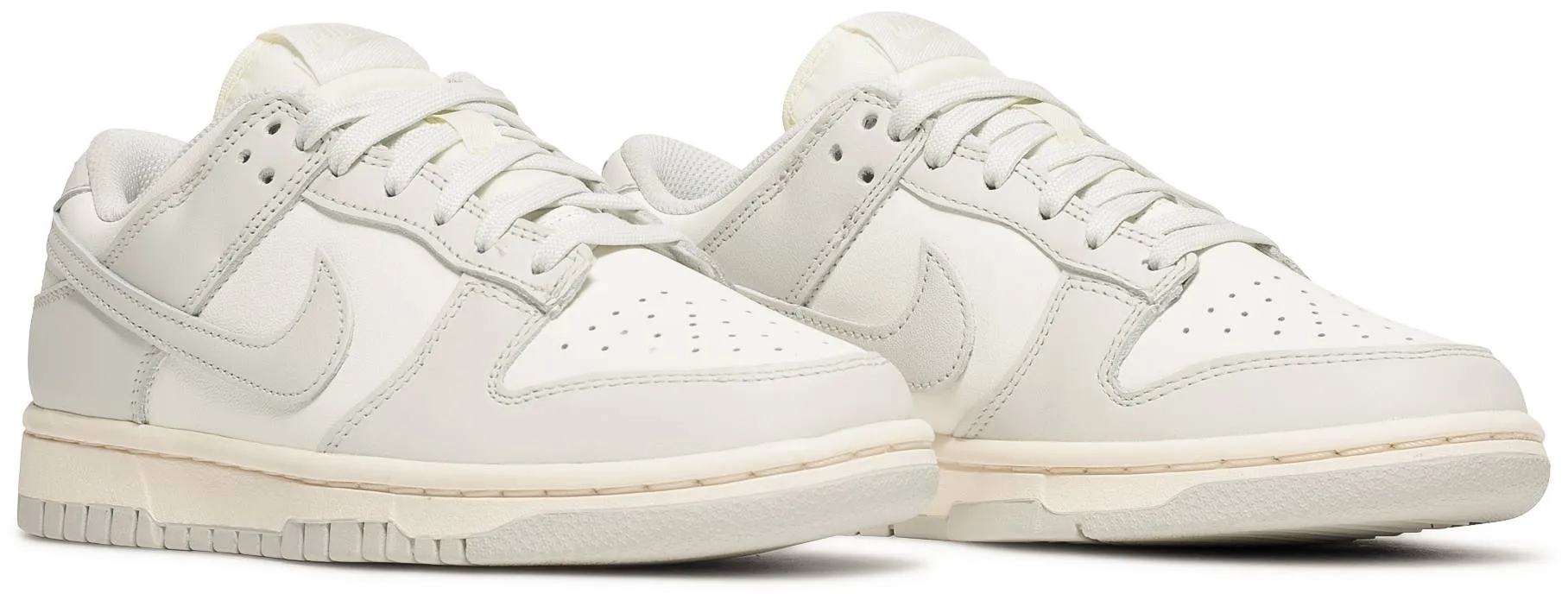 Dunk Low 'Light Bone' (W)