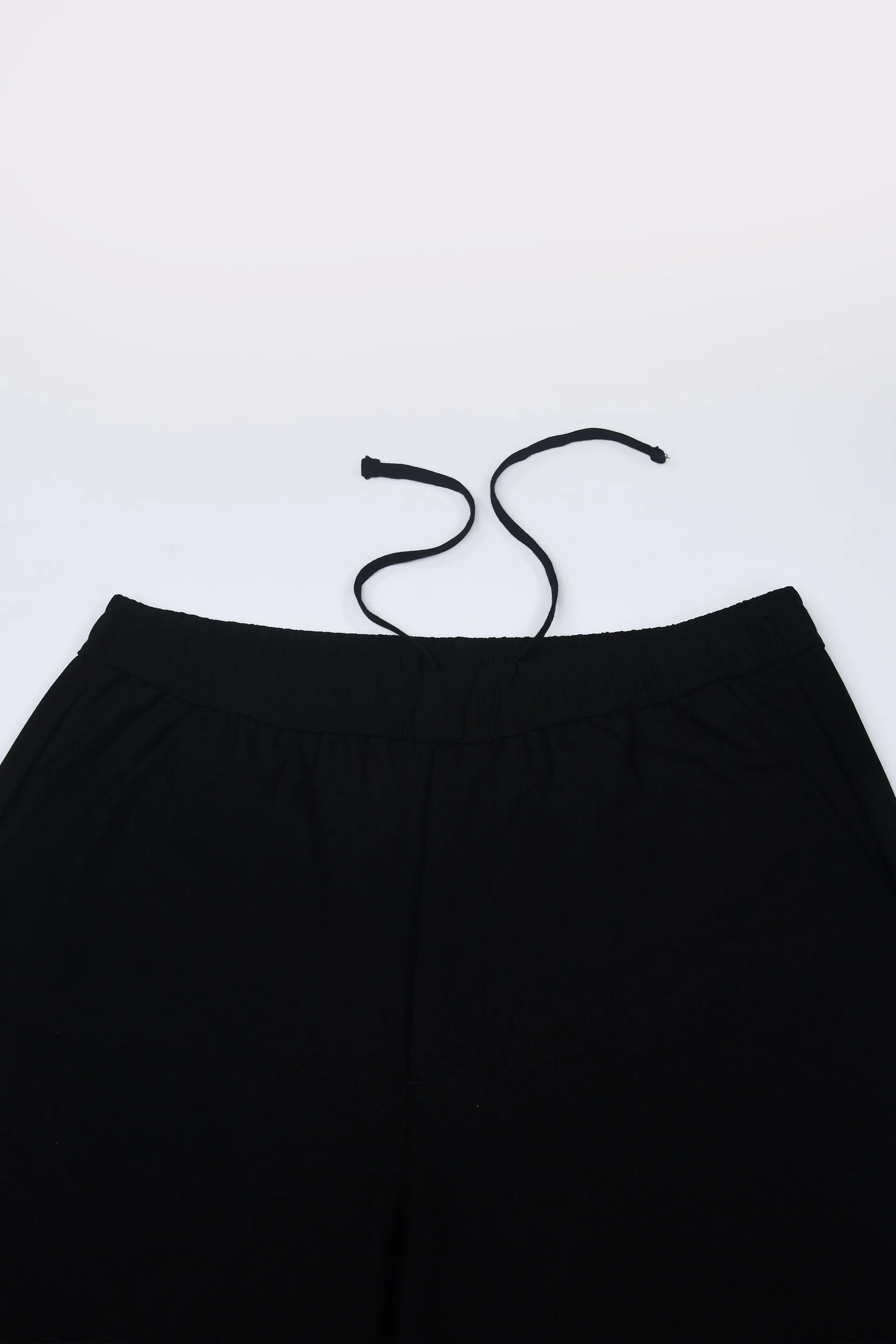 EASY IRON FLEXIWAIST RELAXED TROUSERS IN BLACK