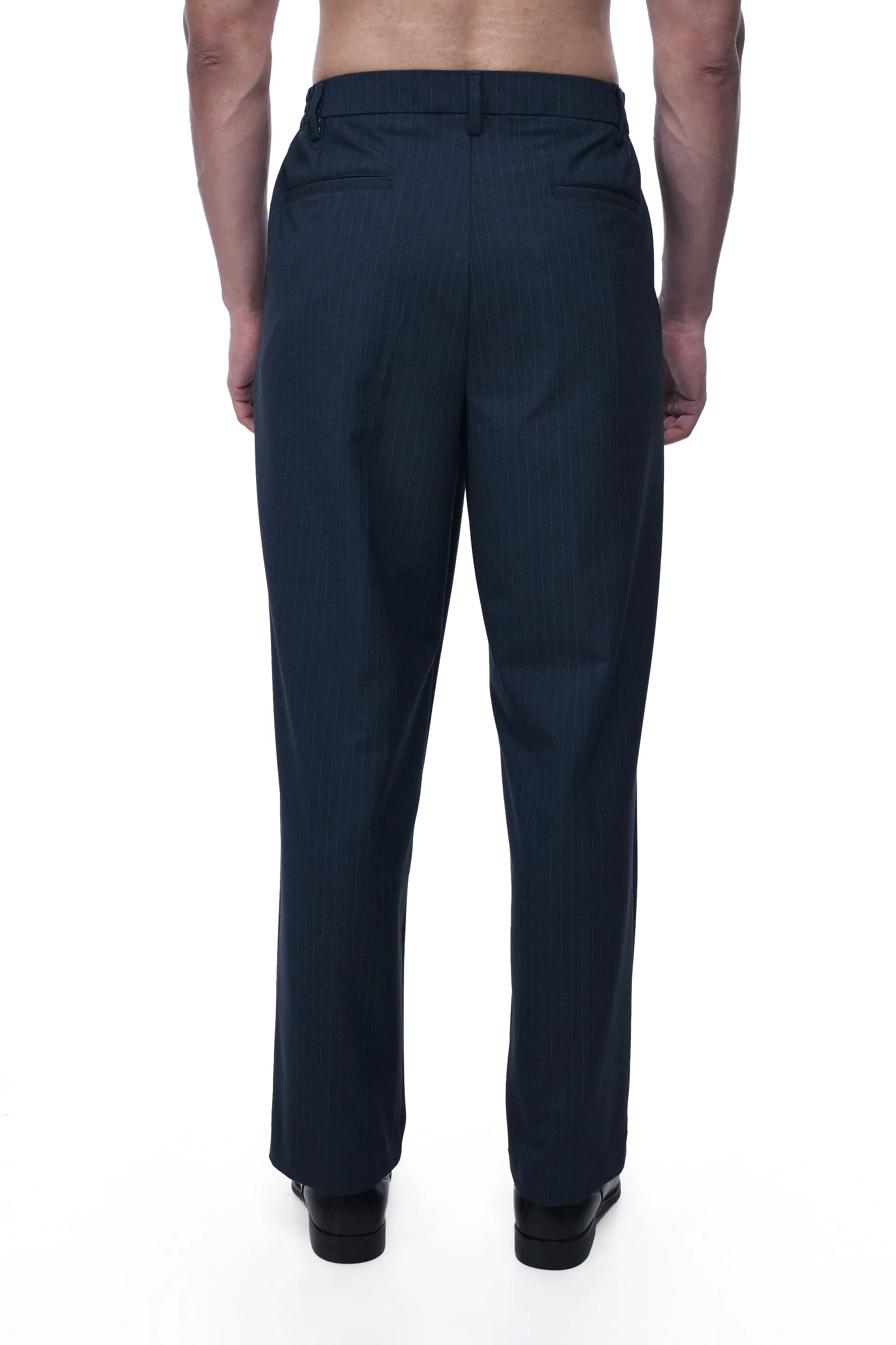 EASY IRON PINSTRIPED RELAXED PANTS IN BLUE