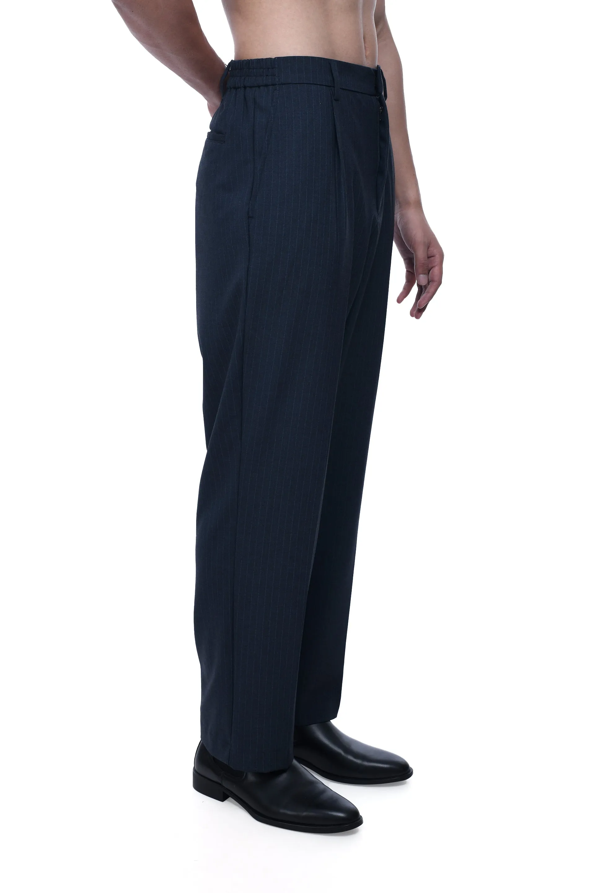 EASY IRON PINSTRIPED RELAXED PANTS IN BLUE