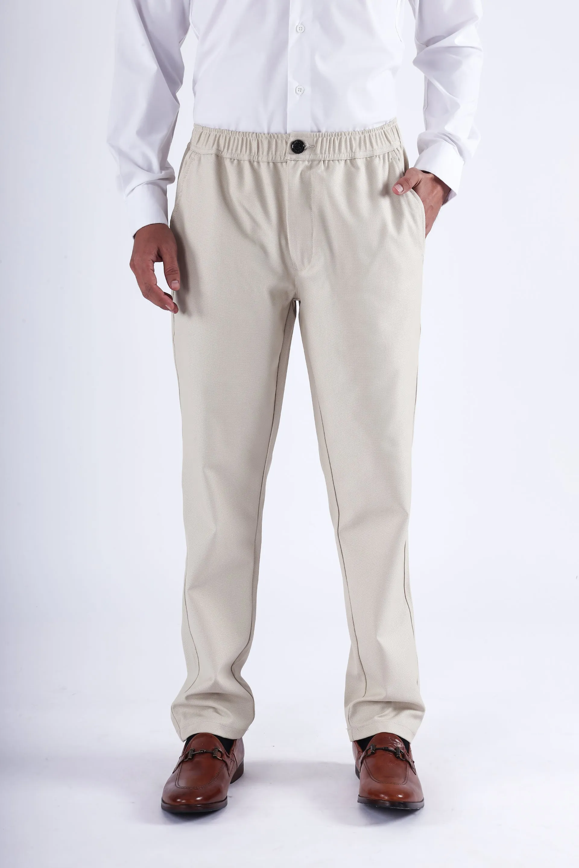 EASY IRON TEXTURED TAILORED TROUSERS IN CREAM