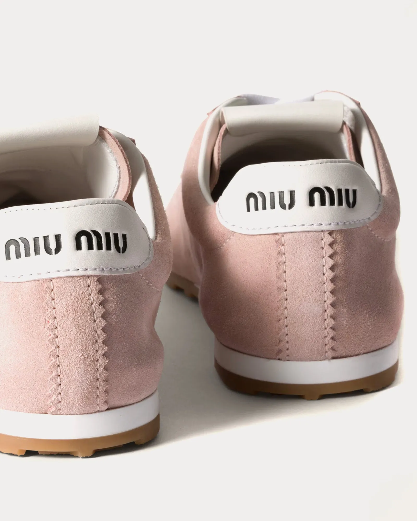 Plume Suede Orchid Pink Low Top Sneakers