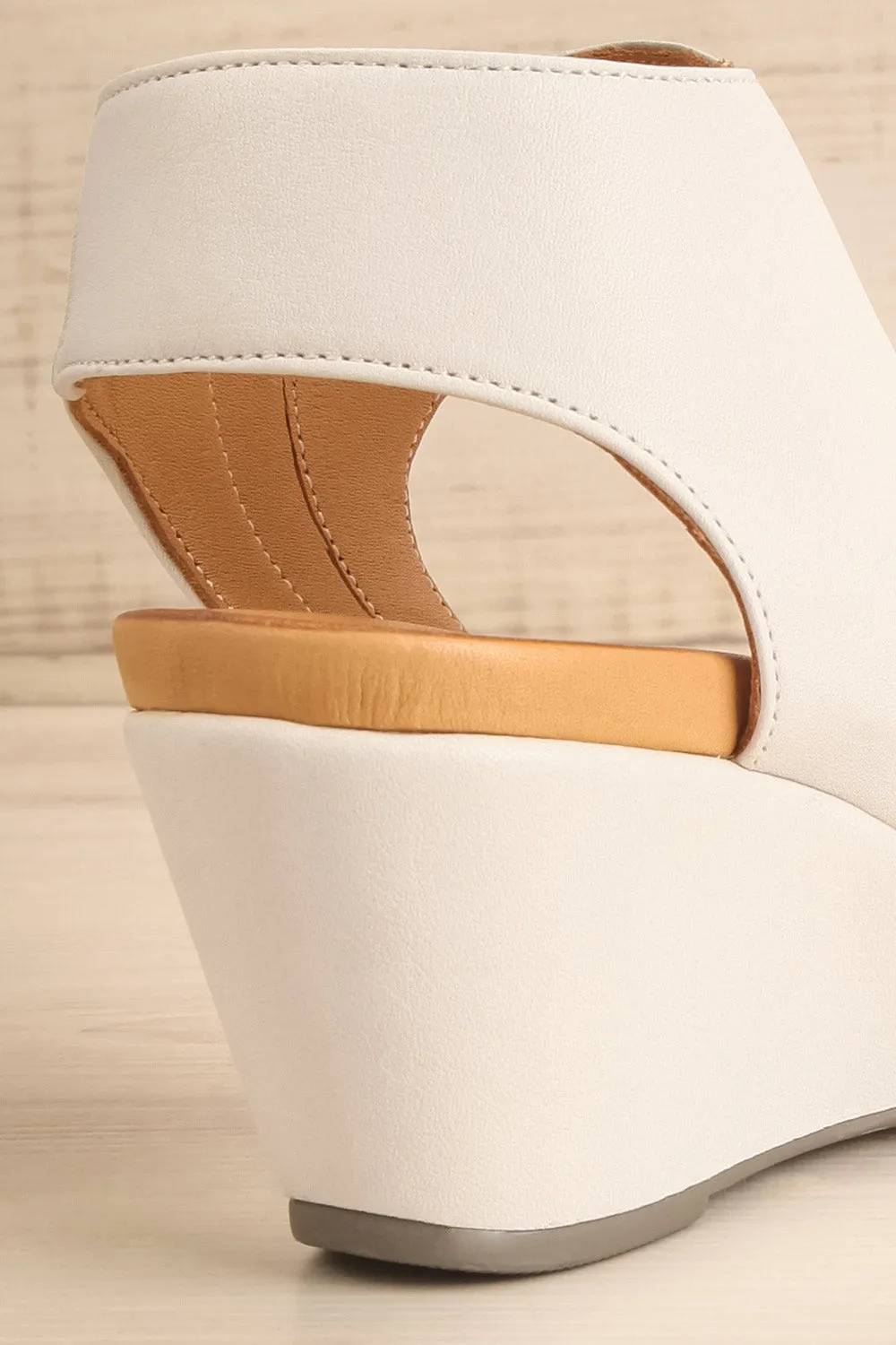 Quainton White | Wedge Sandals