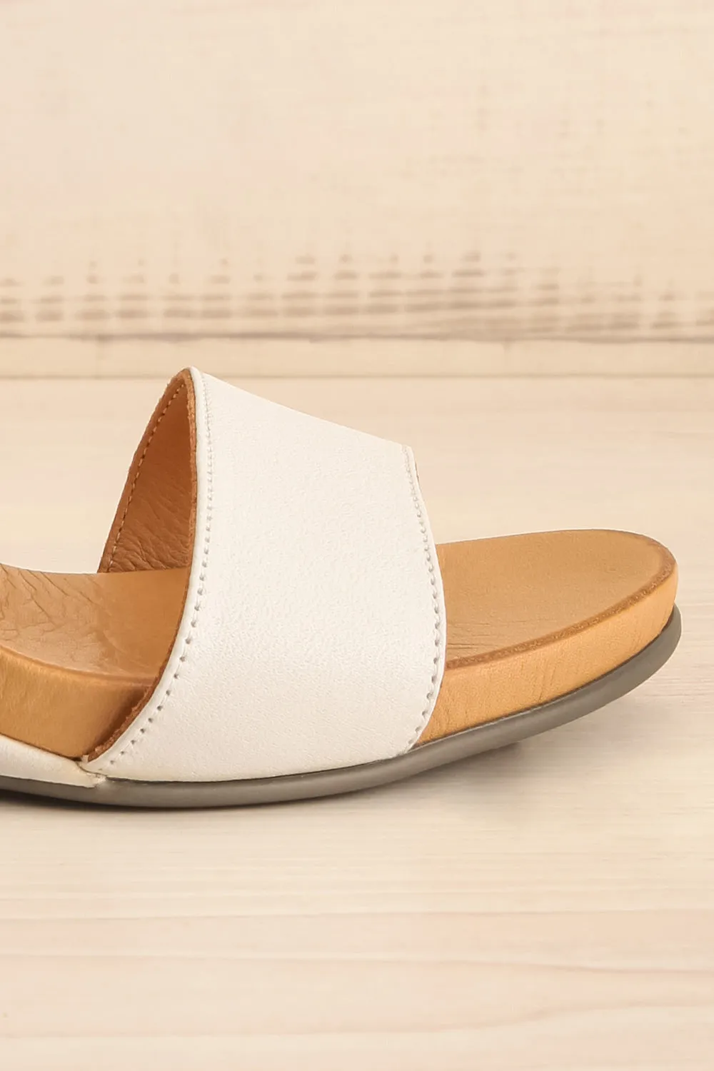 Quainton White | Wedge Sandals