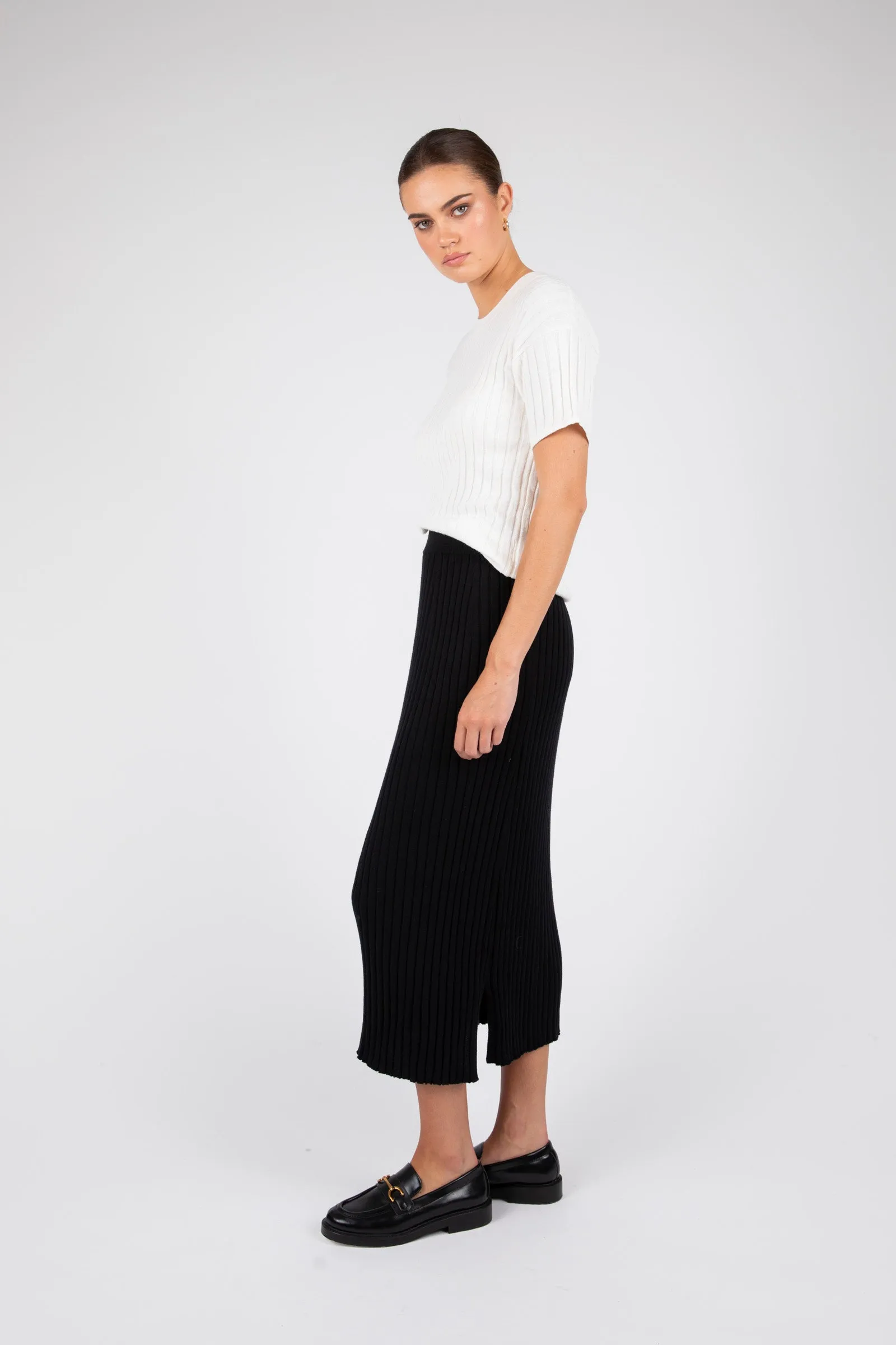 Reign Rib Skirt - Black