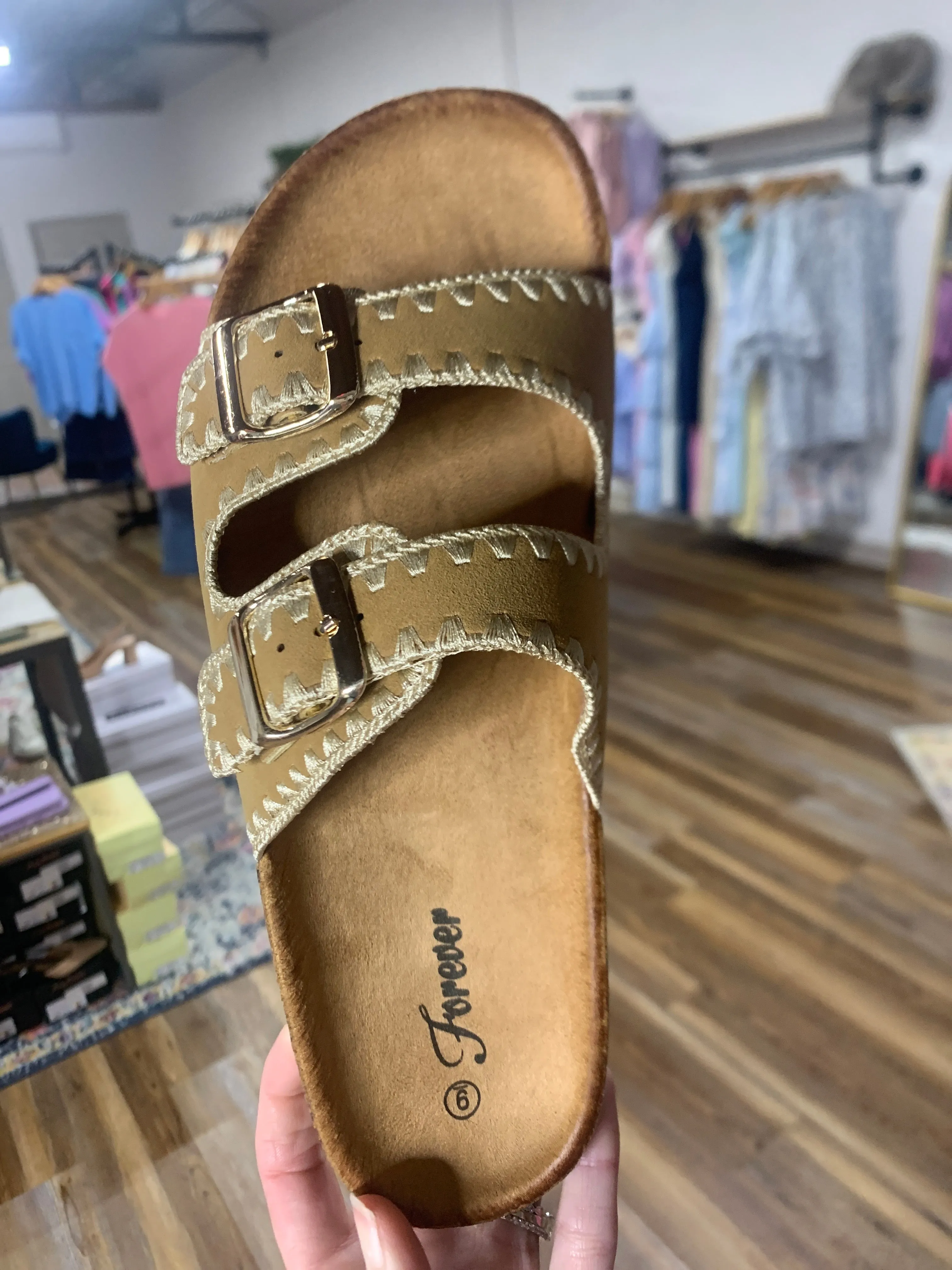 Sadie Gold Detailed Sandals