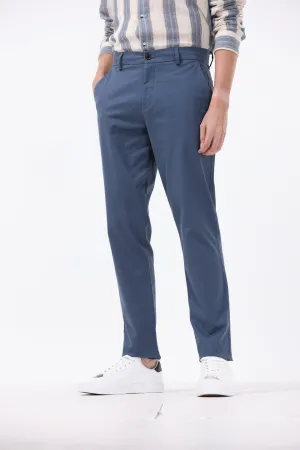 SIGNATURE CHINOS IN AQUA BLUE
