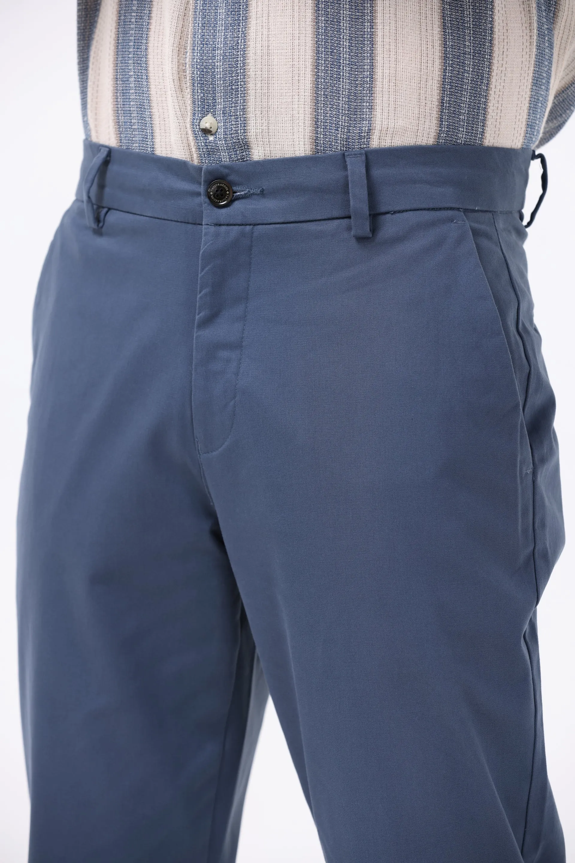 SIGNATURE CHINOS IN AQUA BLUE