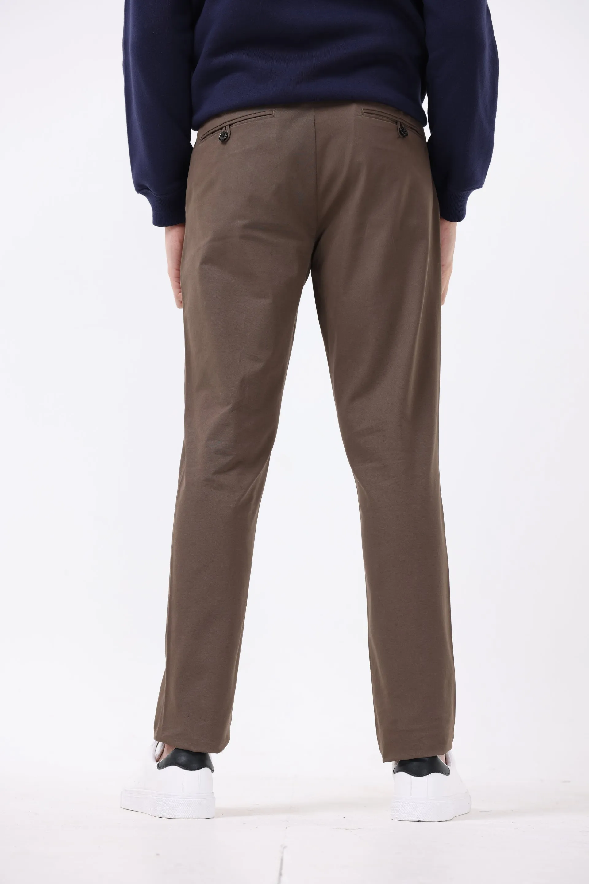 SIGNATURE CHINOS IN COFFEE