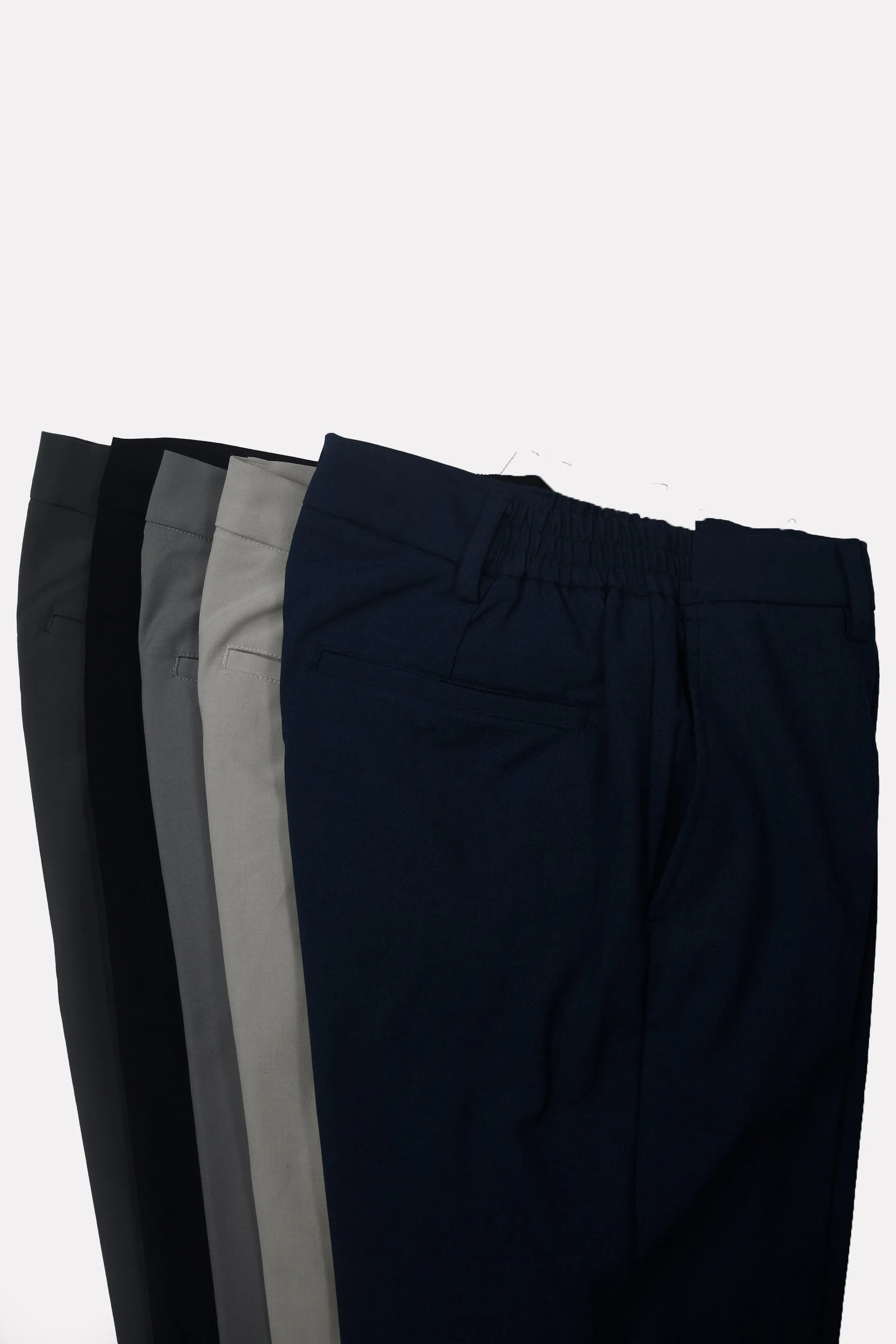 SOFT IRON RELAXED TROUSERS IN BLACK