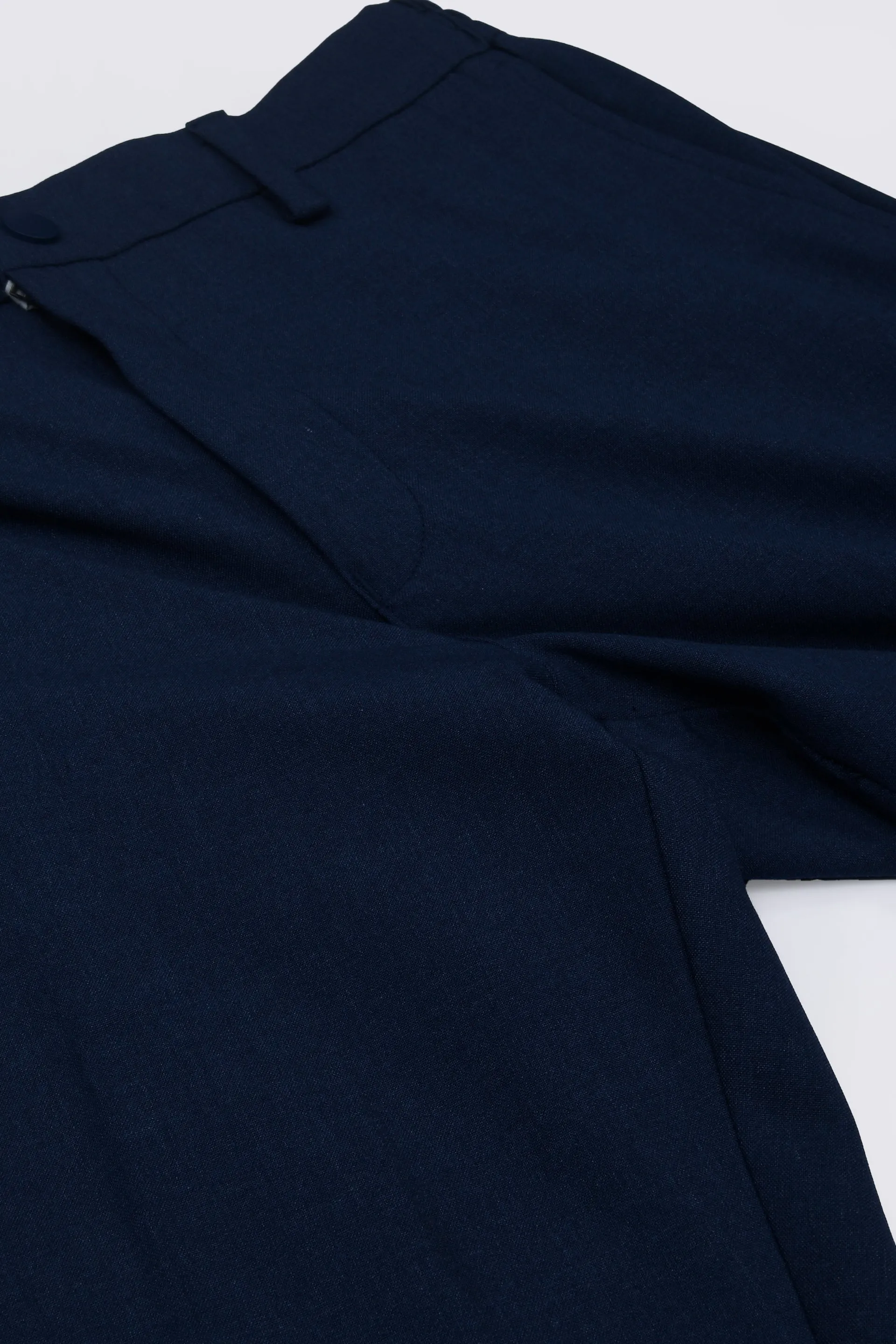 SOFT IRON RELAXED TROUSERS IN BLUE