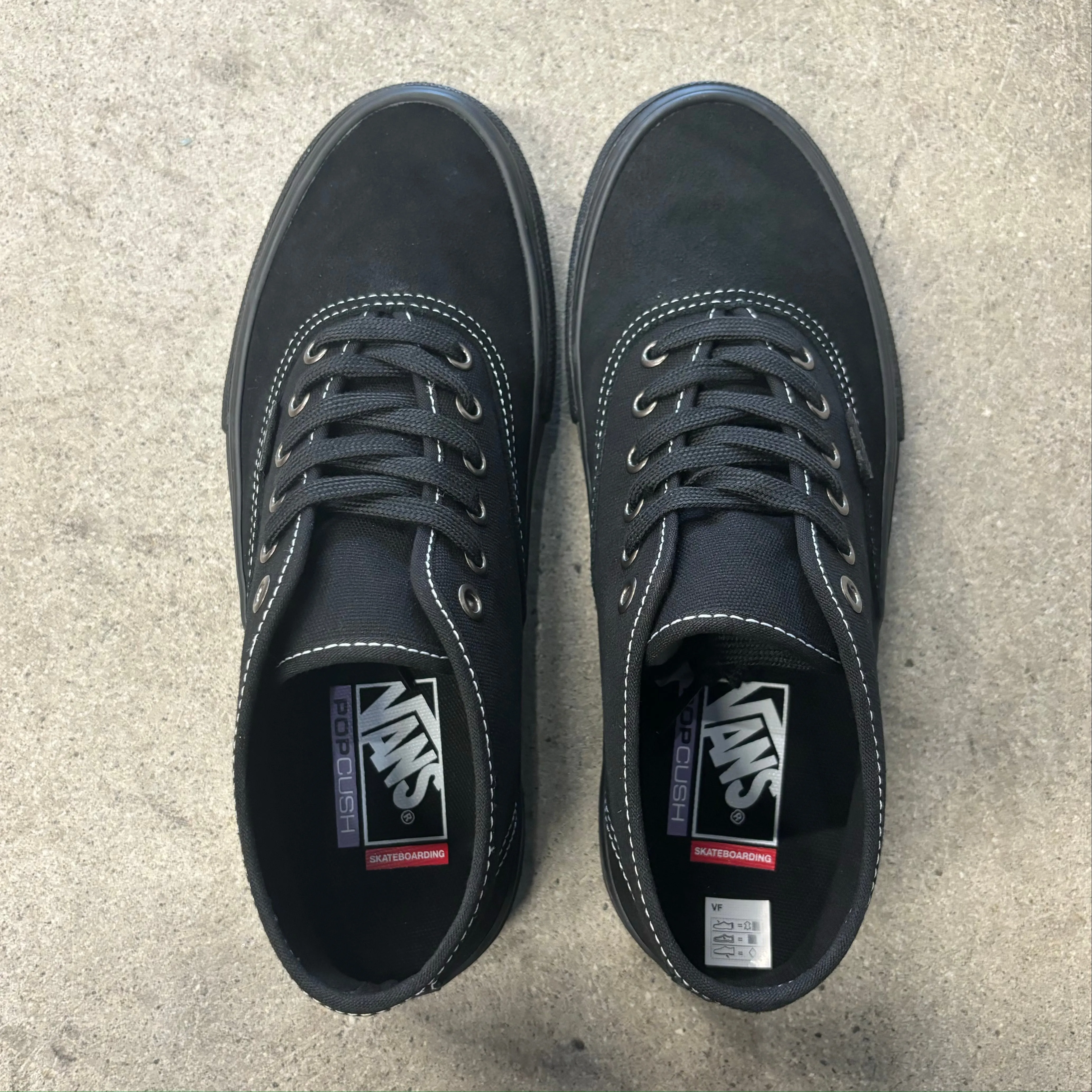 Vans Skate Authentic Mid: Blackout